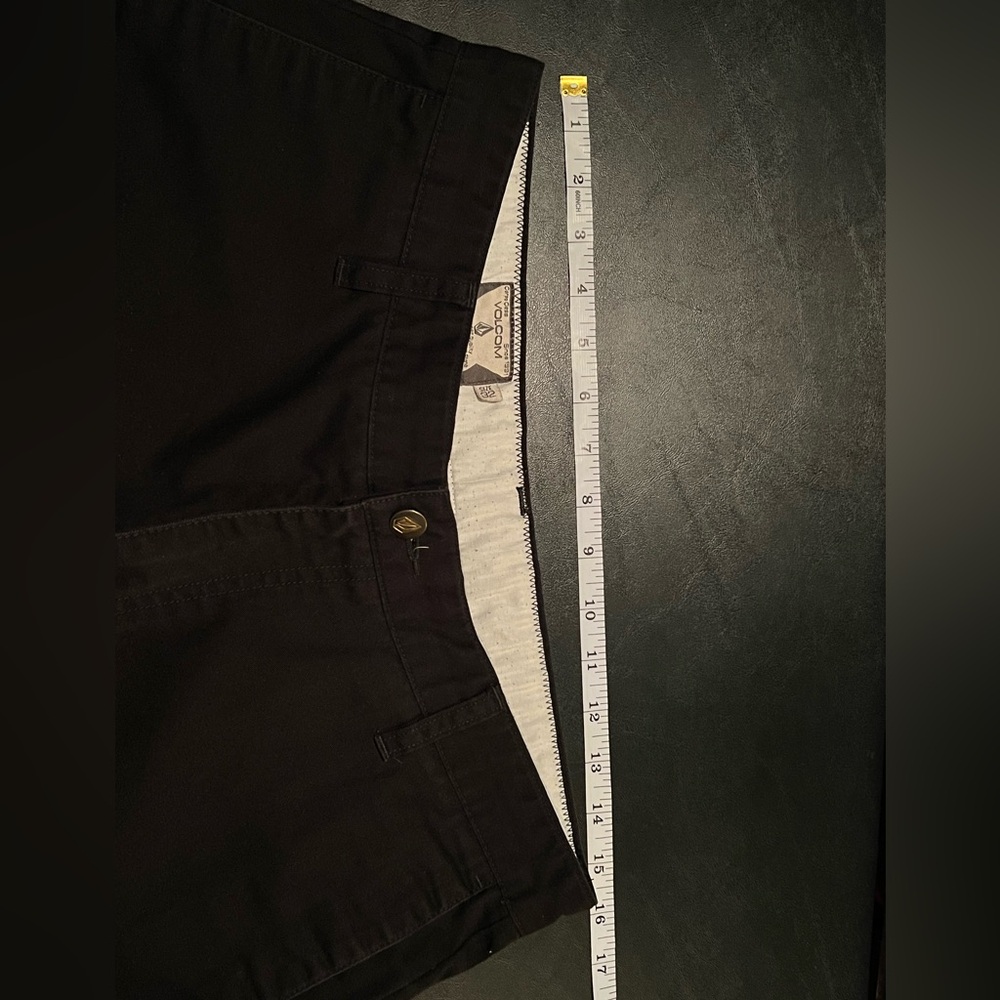Volcom Black Chino Shorts - Picture 10 of 13